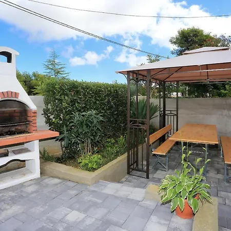 Kristina Apartment Bibinje